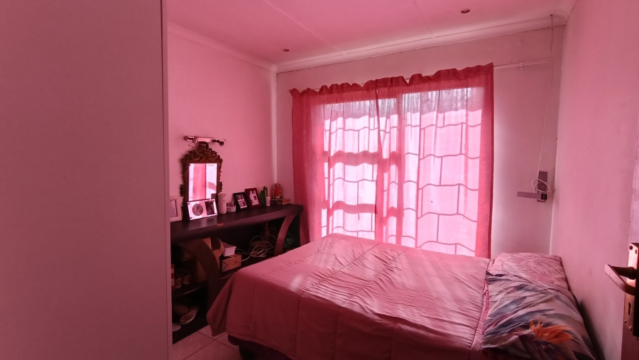 4 Bedroom Property for Sale in Delvillepark Western Cape